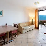 Besass, Gtsgroup Aparthotel Tignale