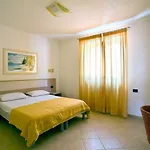Besass, Gtsgroup Aparthotel 3*
