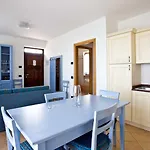 Besass, Gtsgroup Aparthotel Tignale