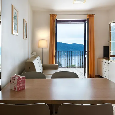 Besass, Gtsgroup Apartmanhotel