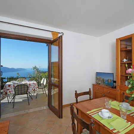 Besass, Gtsgroup 4* Tignale