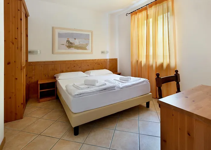 Besass, Gtsgroup Apart Otel 3*