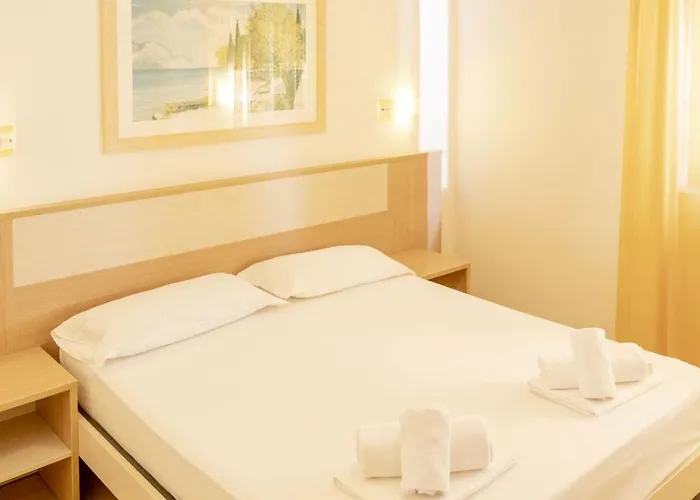 Apart Otel Besass, Gtsgroup 3*