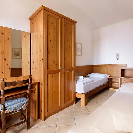 Besass, Gtsgroup Aparthotel