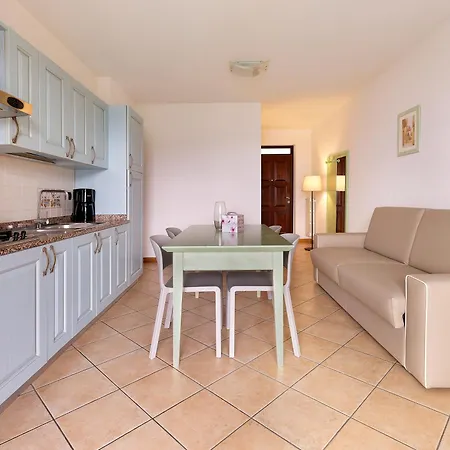 Aparthotel Besass, Gtsgroup 5*