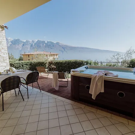 Aparthotel Besass, Gtsgroup Tignale