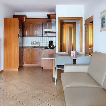 Apart-hotel Besass, Gtsgroup Tignale
