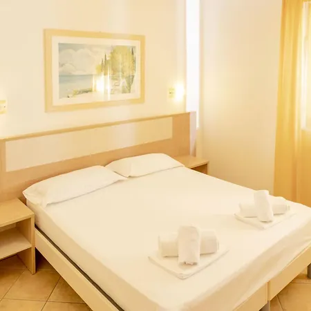 Aparthotel Besass, Gtsgroup 3*