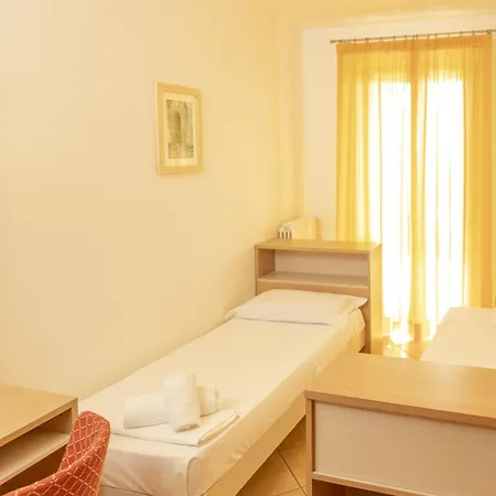 Besass, Gtsgroup Aparthotel 3*