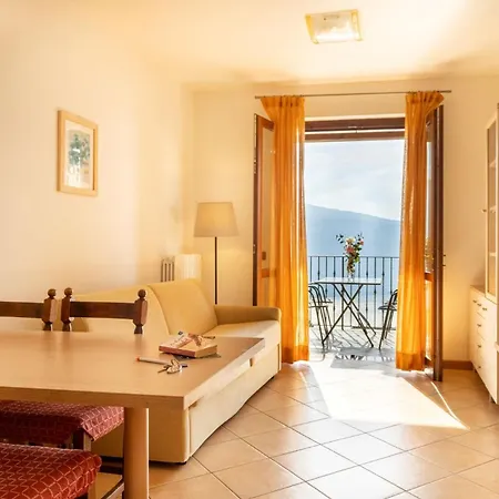 Besass, Gtsgroup Apart-hotel Tignale