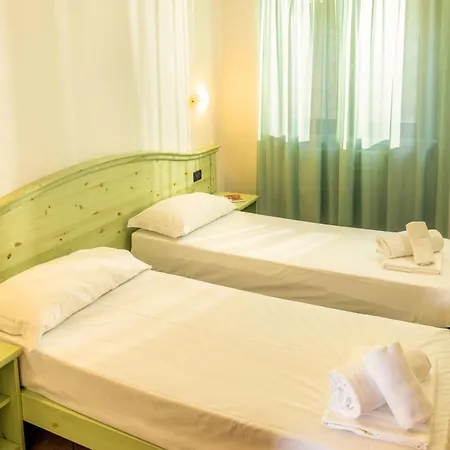 Besass, Gtsgroup Aparthotel Tignale