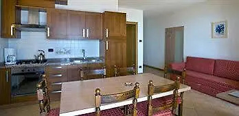 ريزيدنس بيساس 5*